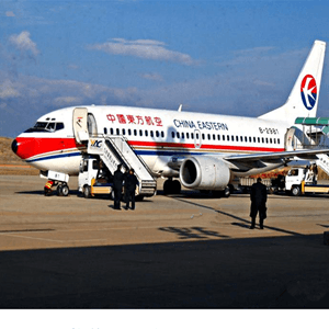兰州中川机场物流航空快运业稳步发展的原因是什么？